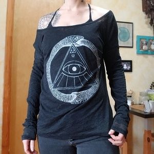 Off the shoulder graphic long sleeve occult goth